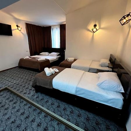 Elno Hotel Tbilisi ภายนอก รูปภาพ