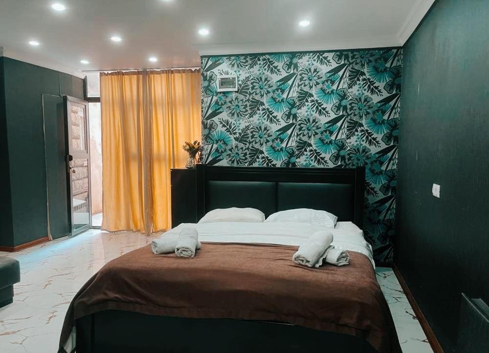 Elno Hotel Tbilisi ภายนอก รูปภาพ