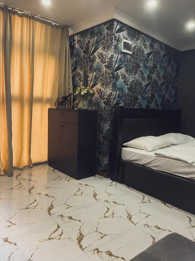 Elno Hotel Tbilisi ภายนอก รูปภาพ