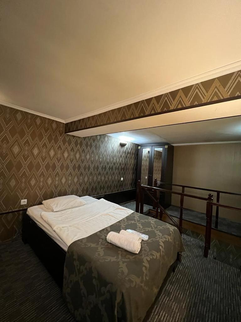 Elno Hotel Tbilisi ห้อง รูปภาพ