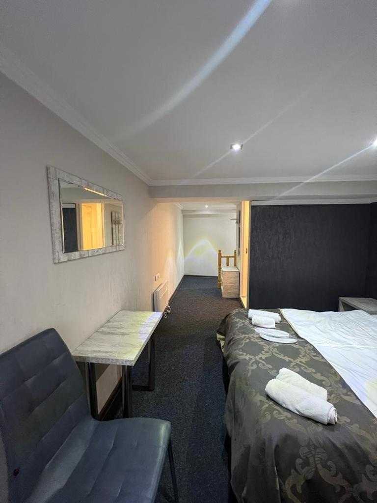 Elno Hotel Tbilisi ห้อง รูปภาพ