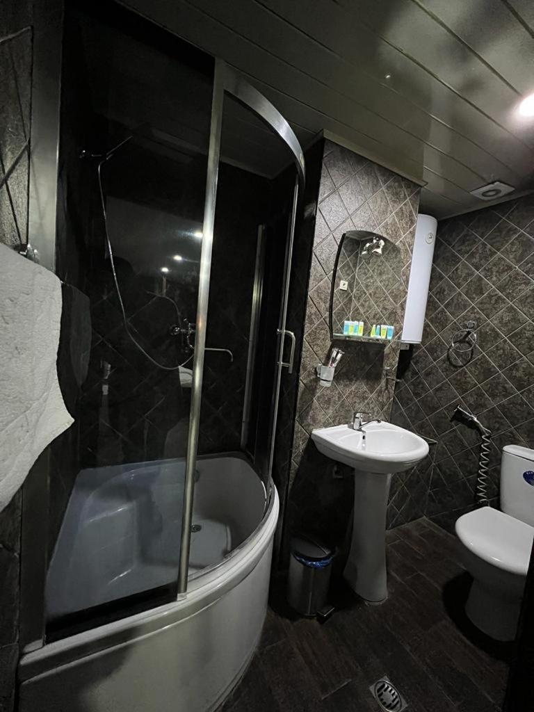Elno Hotel Tbilisi ห้อง รูปภาพ