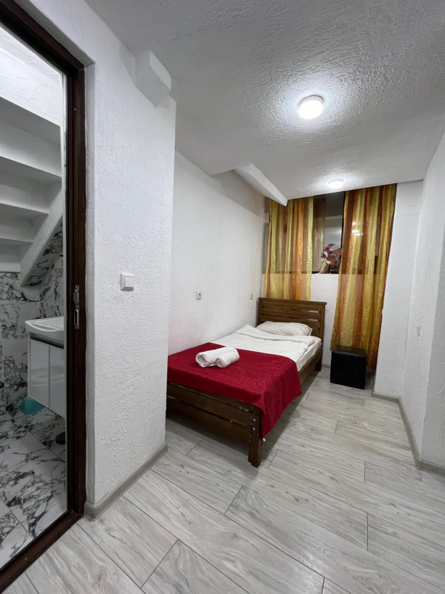 Elno Hotel Tbilisi ภายนอก รูปภาพ